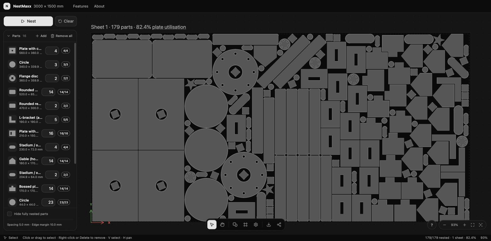 The NestMaxx workspace, showing the canvas in the centre with the tools and panels around it
