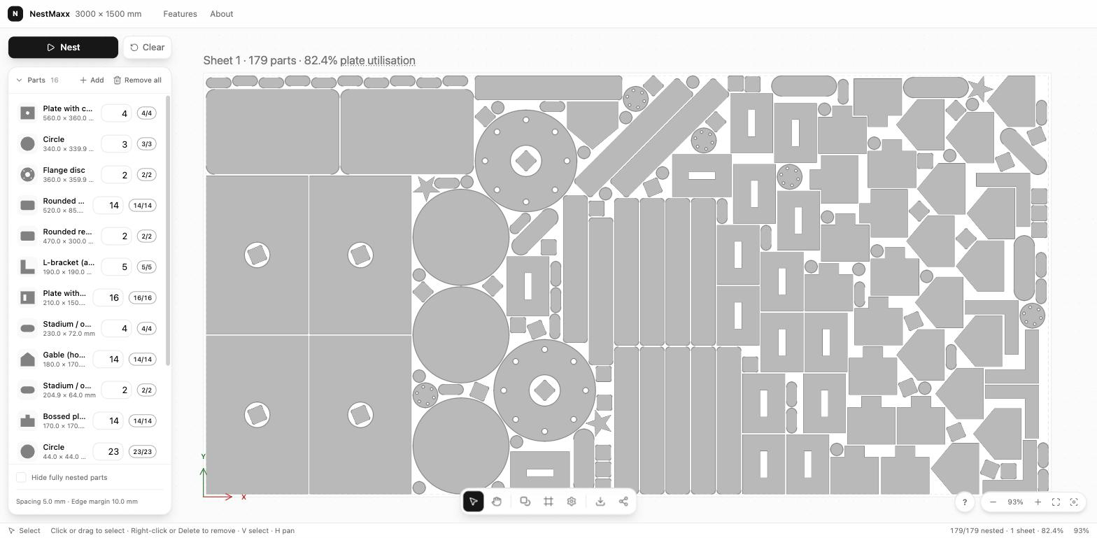 The NestMaxx workspace, showing the canvas in the centre with the tools and panels around it